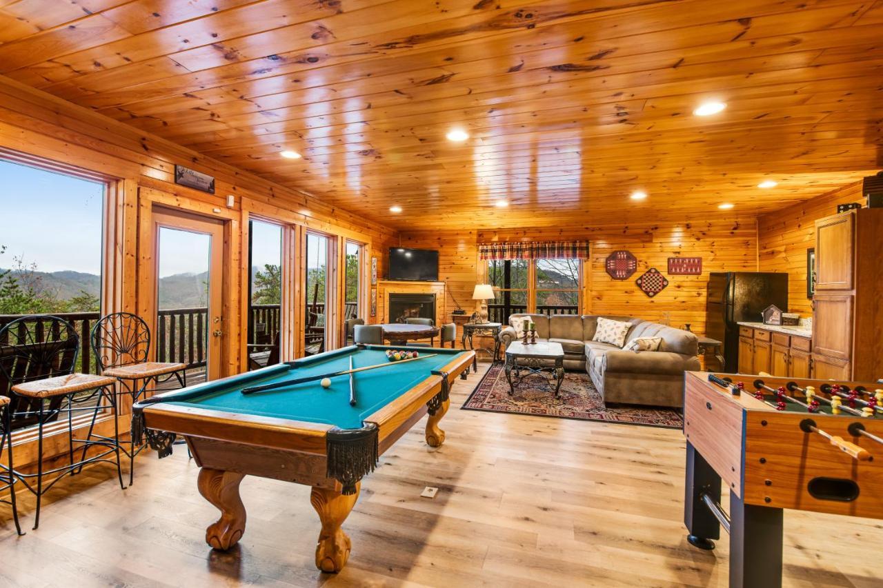 Grizzly Manor Villa Pigeon Forge Eksteriør billede